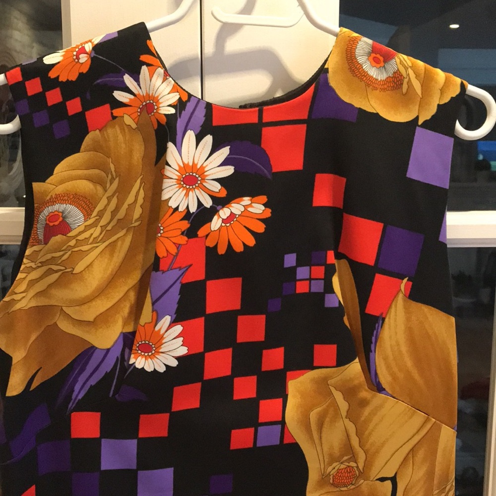 🛍️$15 Vintage Daymor Couture floral maxi dress